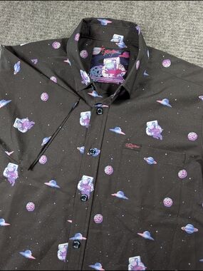 Retro Rifle Intergalactic Graphic Black Button-Down Short Sleeve Shirt - Men XS